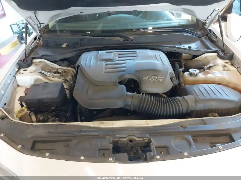 2015 CHRYSLER 300 LIMITED