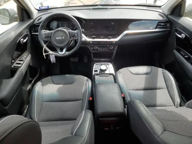 2022 KIA NIRO S