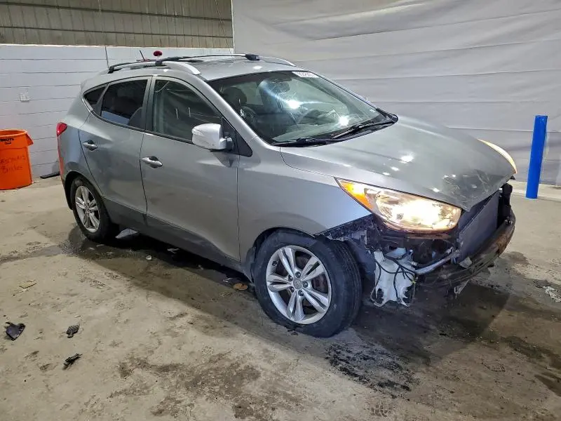 2013 HYUNDAI TUCSON GLS  