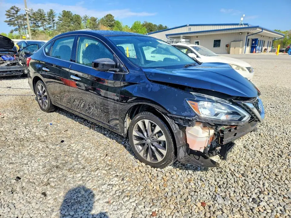 2018 NISSAN SENTRA SV  