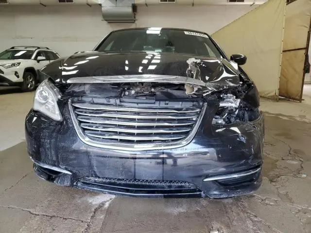 2013 CHRYSLER 200 LX  