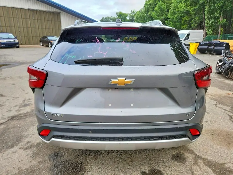 2025 CHEVROLET TRAX 1LT  