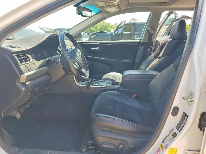 2017 TOYOTA CAMRY XSE  