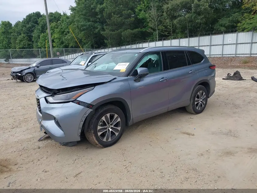 2021 TOYOTA HIGHLANDER HYBRID XLE
