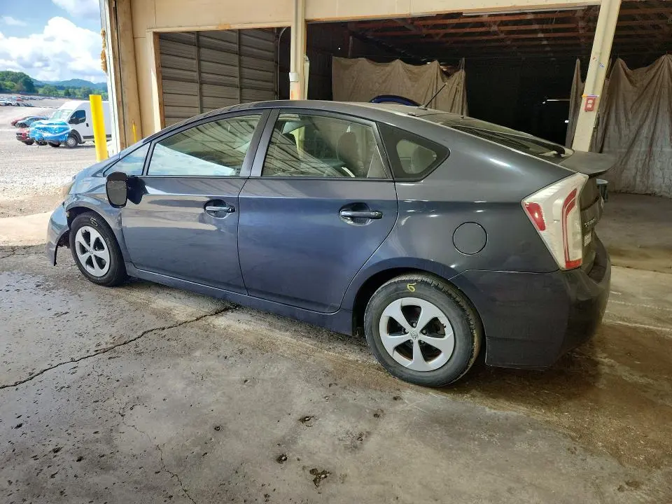 2012 TOYOTA PRIUS TWO  
