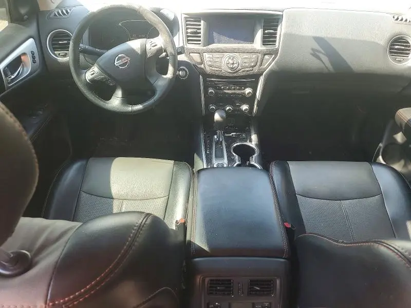 2020 NISSAN PATHFINDER SL  