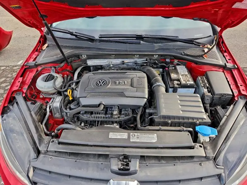 2015 VOLKSWAGEN GOLF   