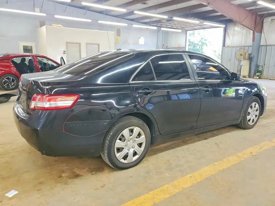 2010 TOYOTA CAMRY LE  