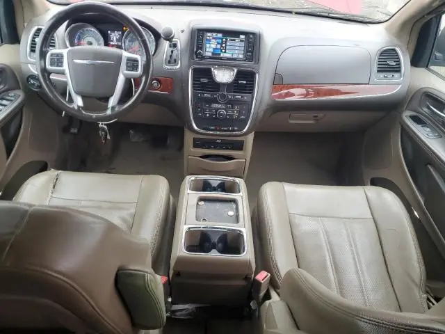2013 CHRYSLER TOWN & COUNTRY TOURING L  