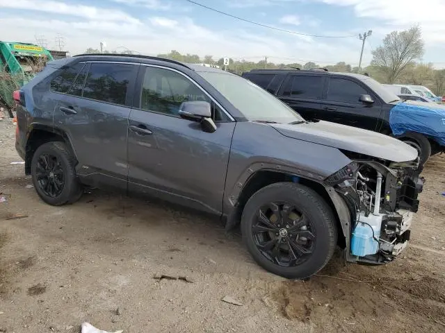 2022 TOYOTA RAV4 SE  