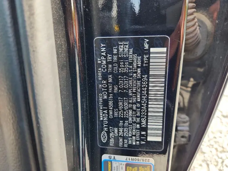 2017 HYUNDAI TUCSON SE  