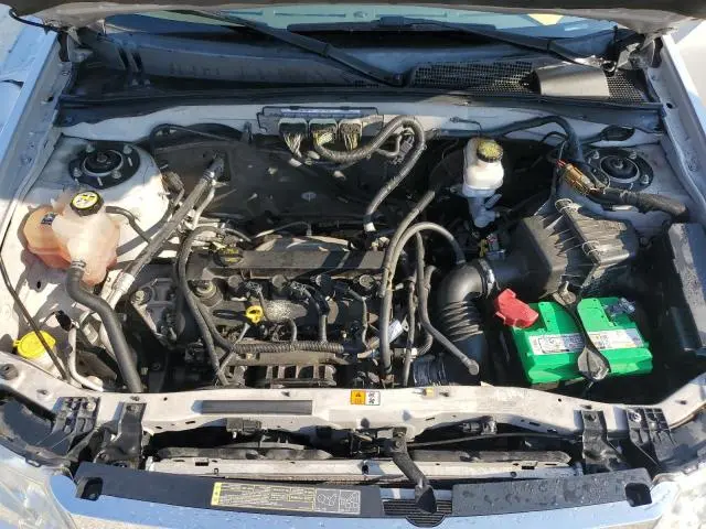 2012 FORD ESCAPE XLS  