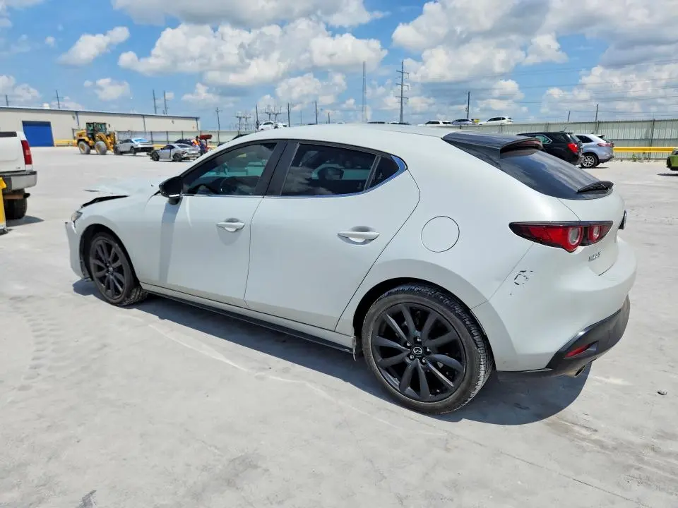 2024 MAZDA 3 SELECT SPORT  