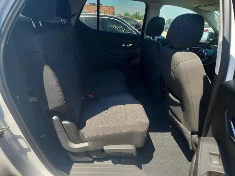 2021 CHEVROLET TRAVERSE LS  