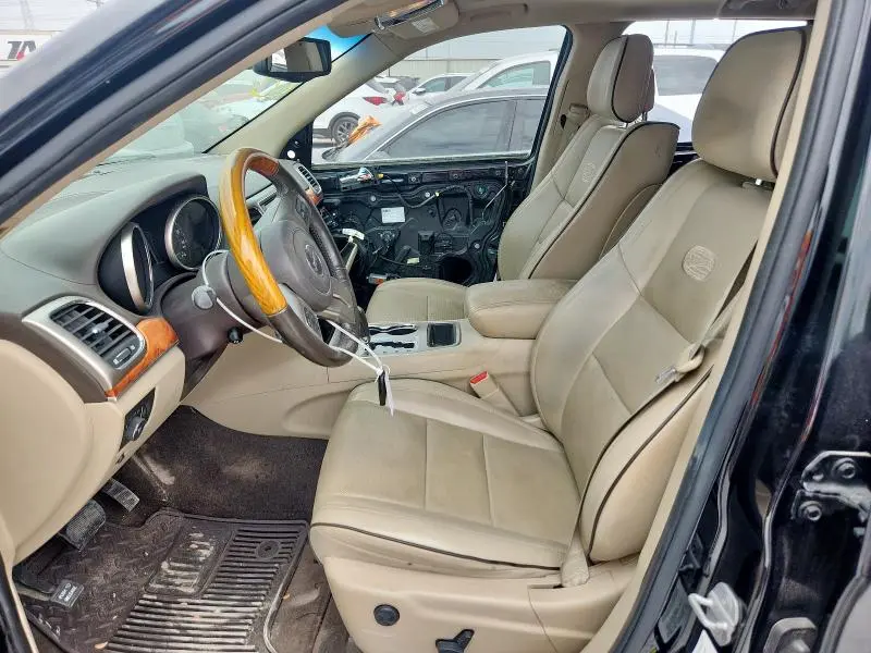 2011 JEEP GRAND CHEROKEE OVERLAND  