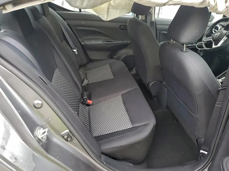 2020 NISSAN VERSA S  