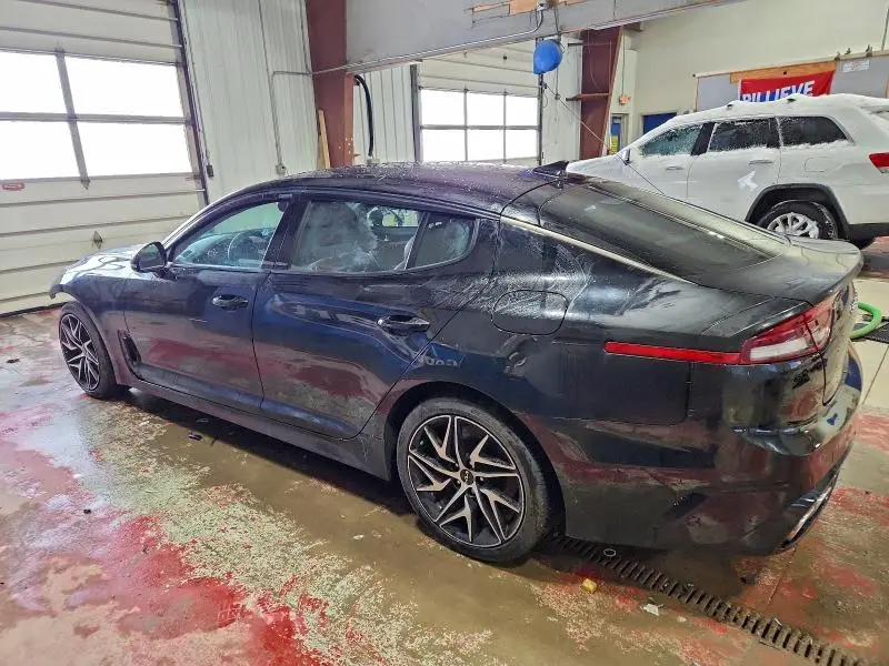 2022 KIA STINGER GT LINE  