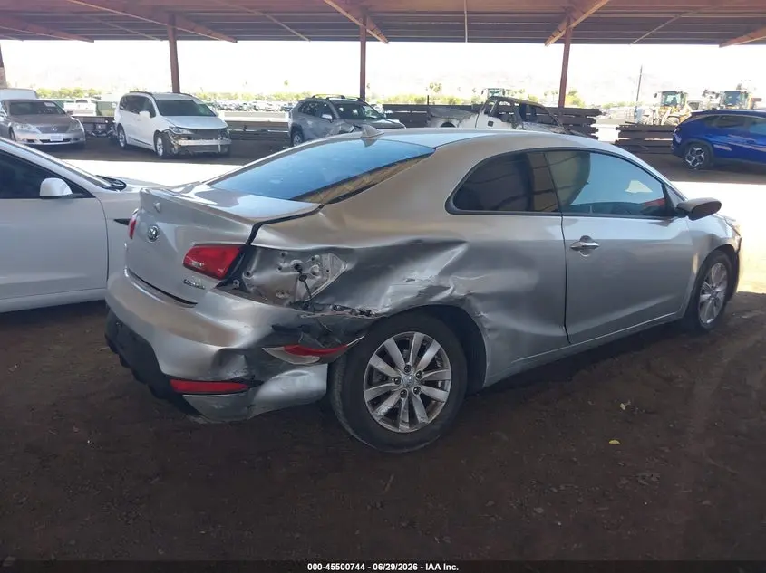 2014 KIA FORTE KOUP EX