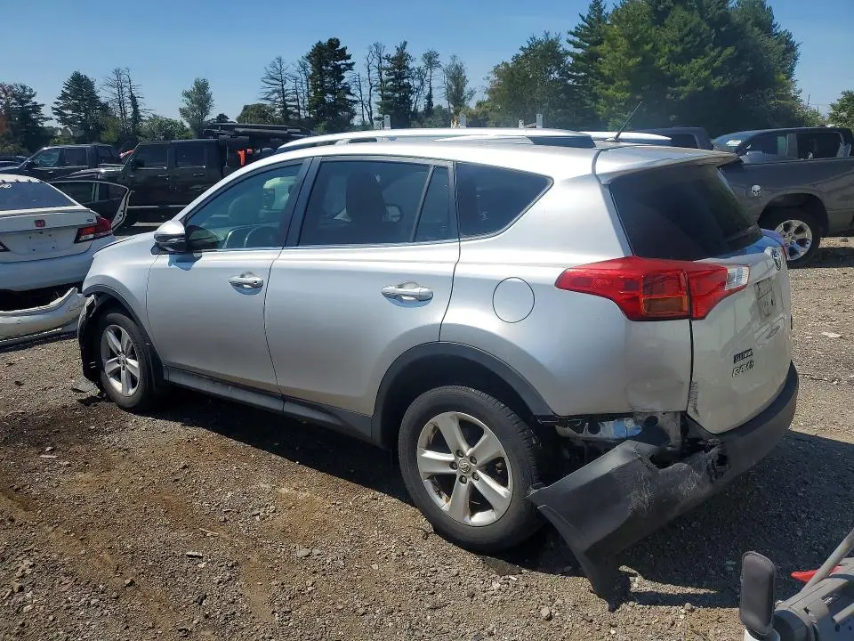 2013 TOYOTA RAV4 XLE  