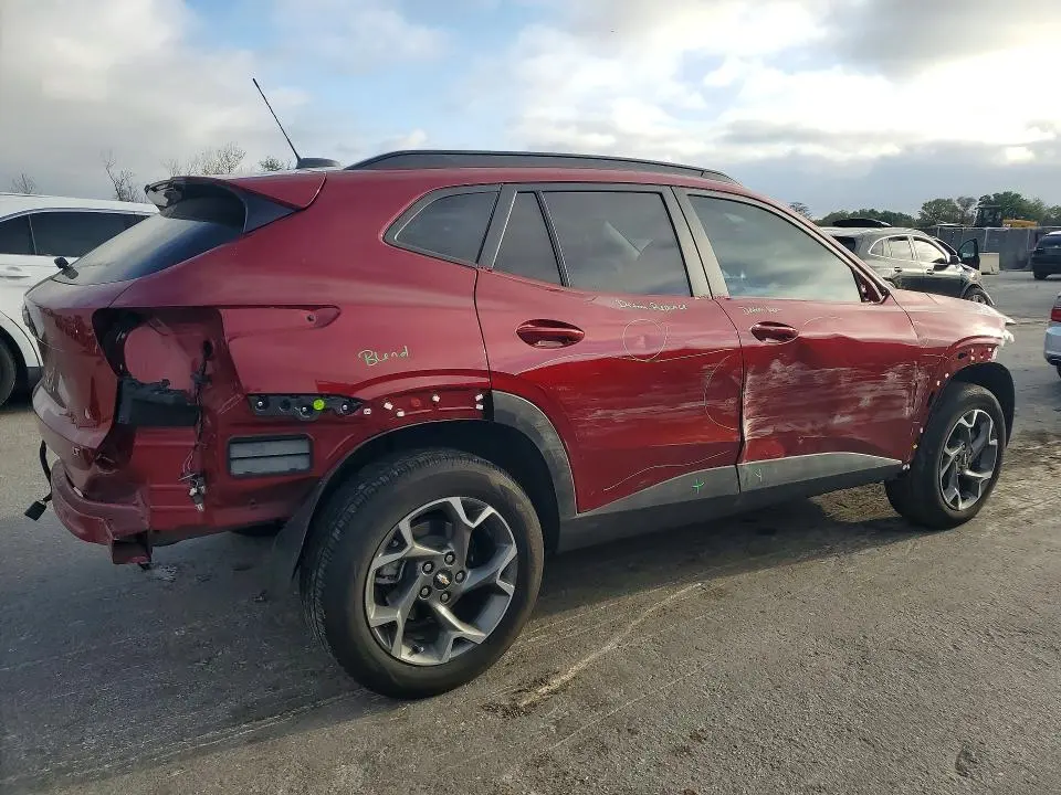 2025 CHEVROLET TRAX 1LT  