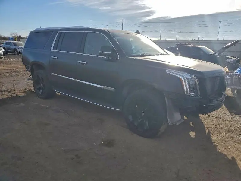 2017 CADILLAC ESCALADE ESV LUXURY  