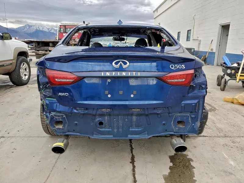 2019 INFINITI Q50 LUXE  