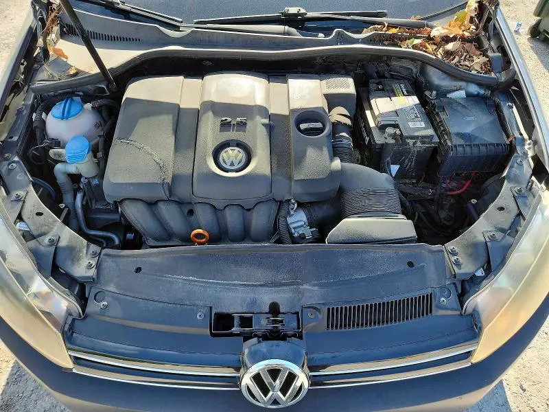 2013 VOLKSWAGEN JETTA S  