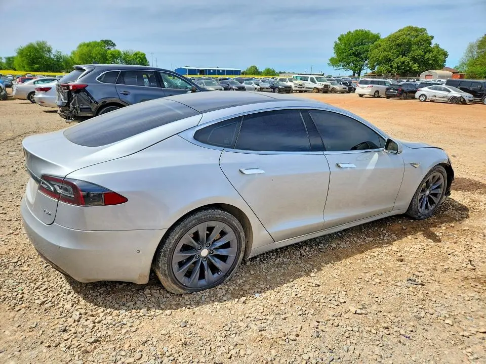 2016 TESLA MODEL S   