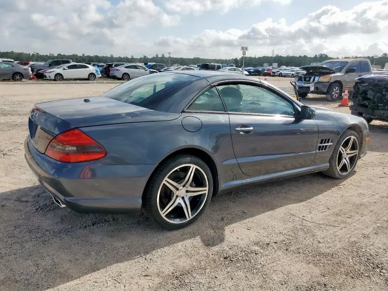 2011 MERCEDES-BENZ SL 550  