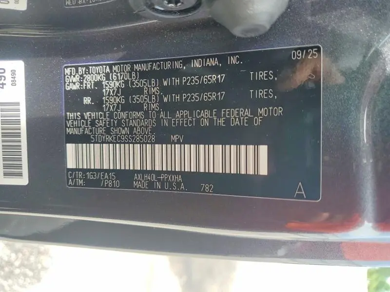 2025 TOYOTA SIENNA XLE 8-PASSENGER  