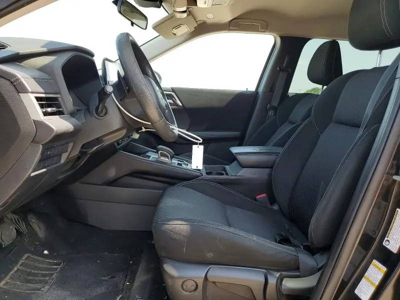 2022 MITSUBISHI OUTLANDER ES  