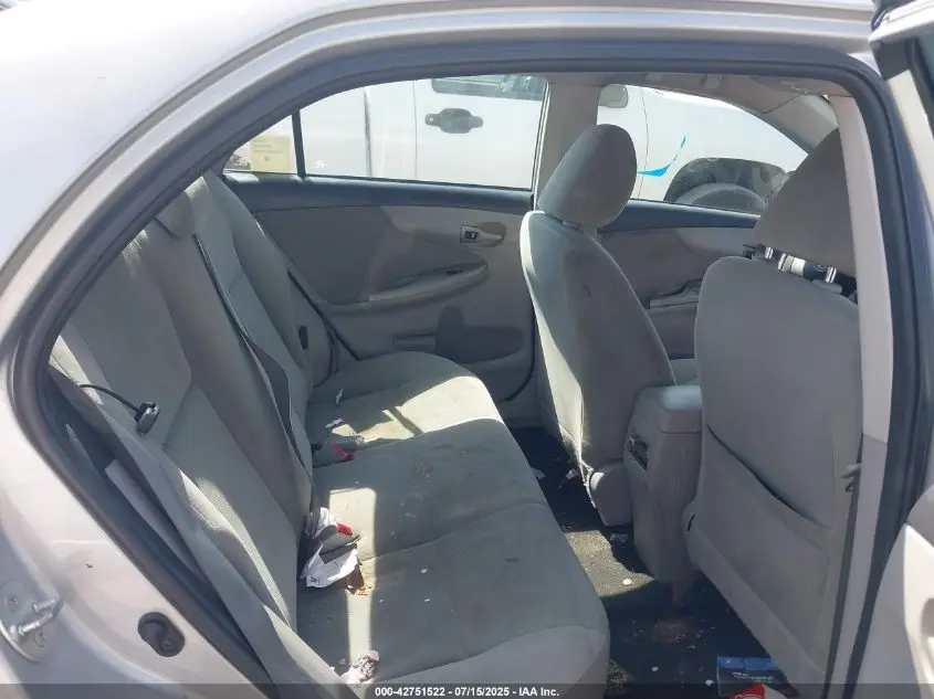 2013 TOYOTA COROLLA LE