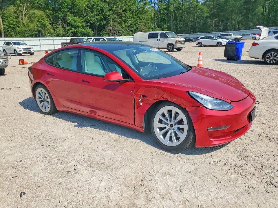 2021 TESLA MODEL 3   