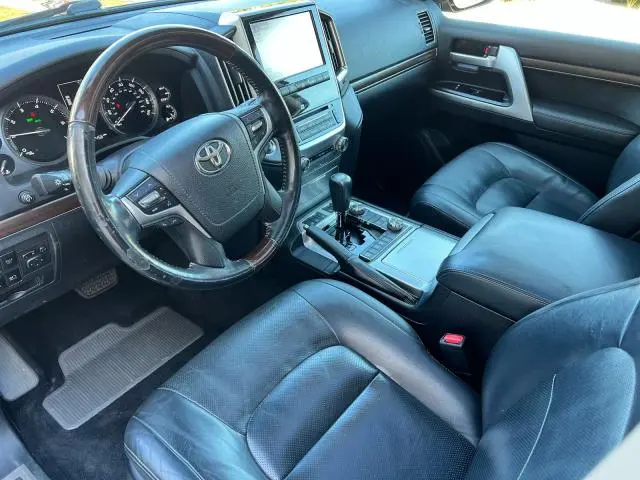 2016 TOYOTA LAND CRUISER   