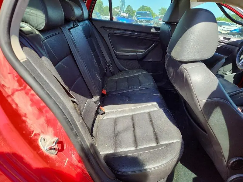 2012 VOLKSWAGEN JETTA TDI  