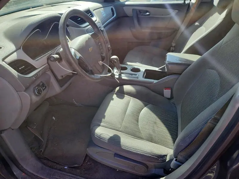 2013 CHEVROLET TRAVERSE LS  