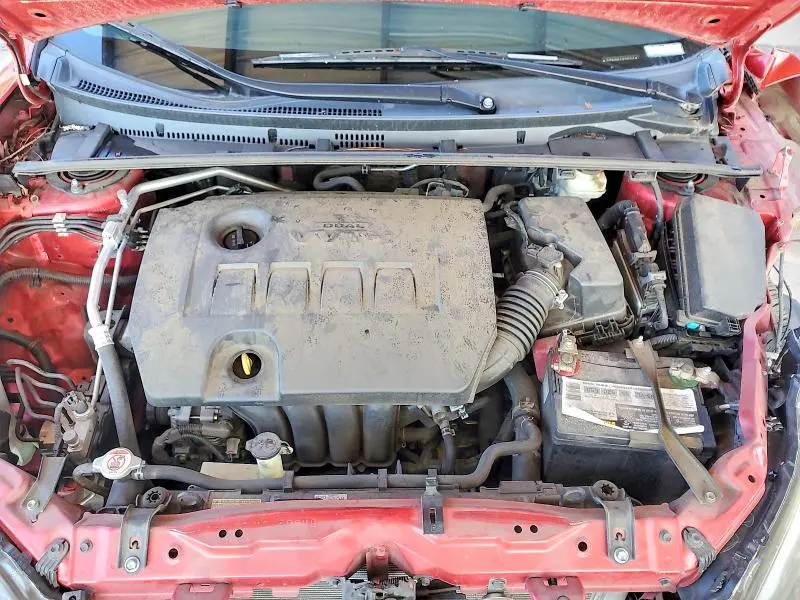 2018 TOYOTA COROLLA SE  