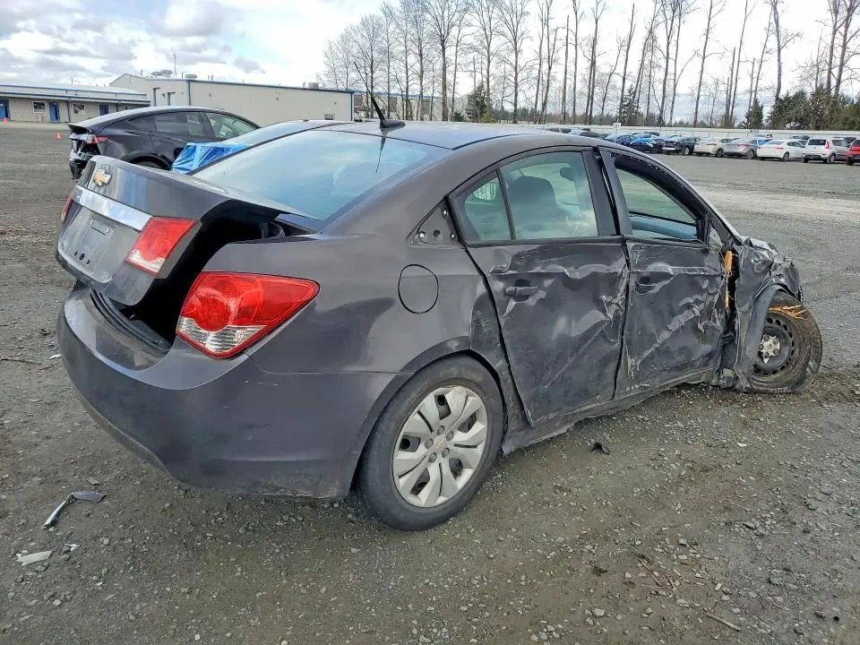 2014 CHEVROLET CRUZE LS  