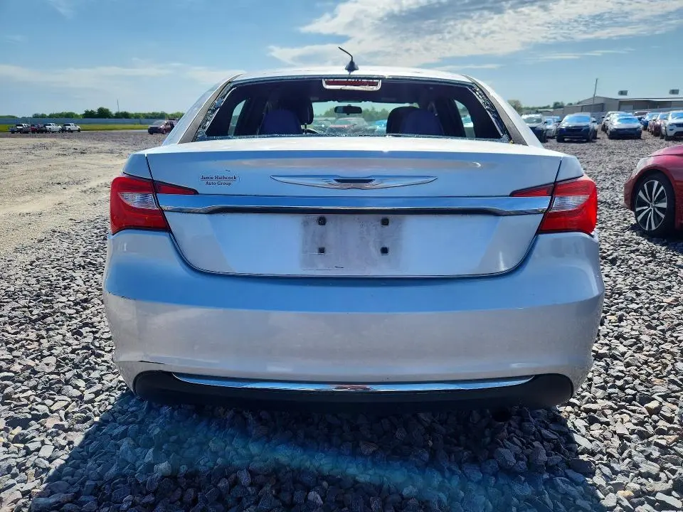 2012 CHRYSLER 200 LX  