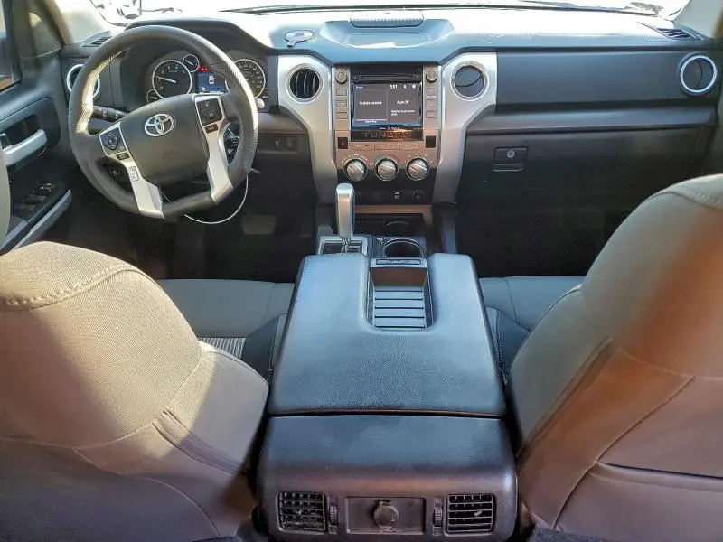 2014 TOYOTA TUNDRA CREWMAX SR5  