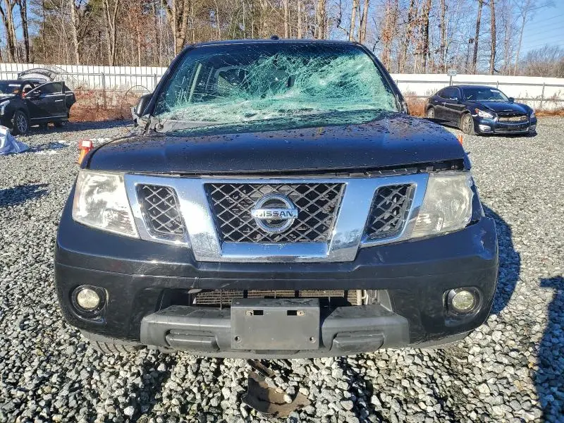 2016 NISSAN FRONTIER S  