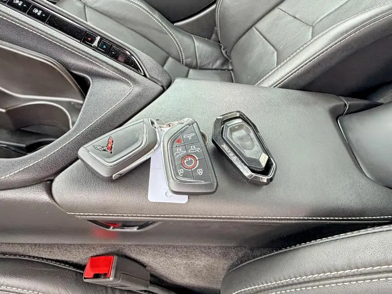 2024 CHEVROLET CORVETTE STINGRAY 1LT  