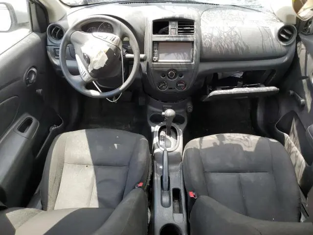 2019 NISSAN VERSA S  