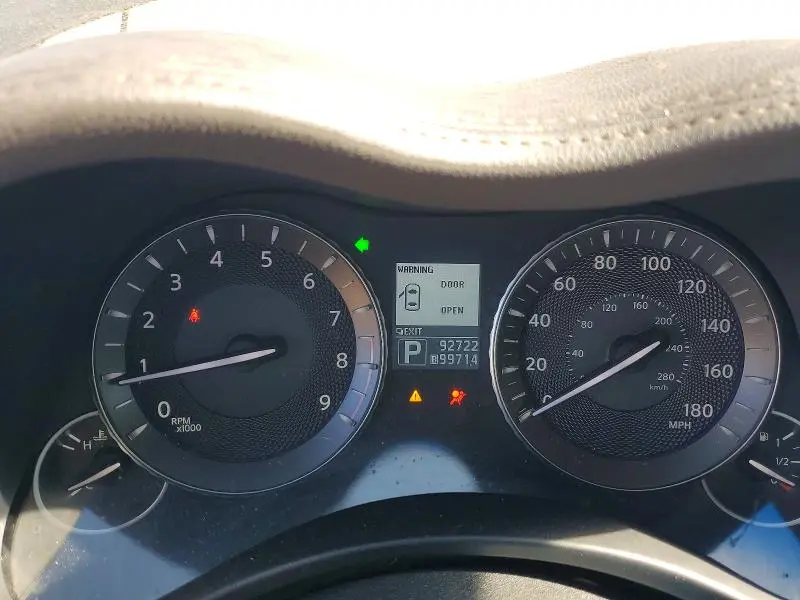 2012 INFINITI M37 X  