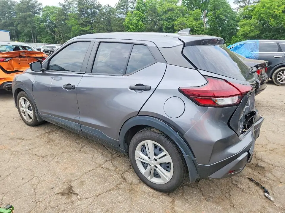 2022 NISSAN KICKS S  