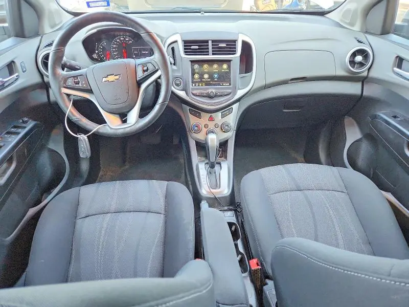 2019 CHEVROLET SONIC LT  
