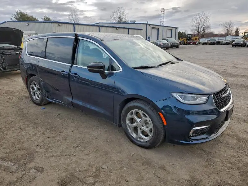 2024 CHRYSLER PACIFICA LIMITED  