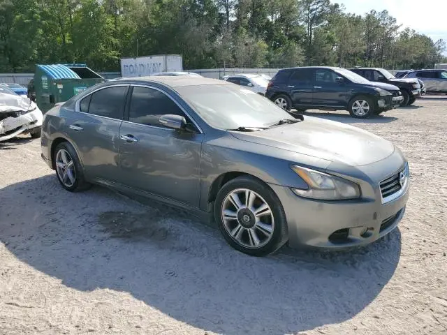 2014 NISSAN MAXIMA S  