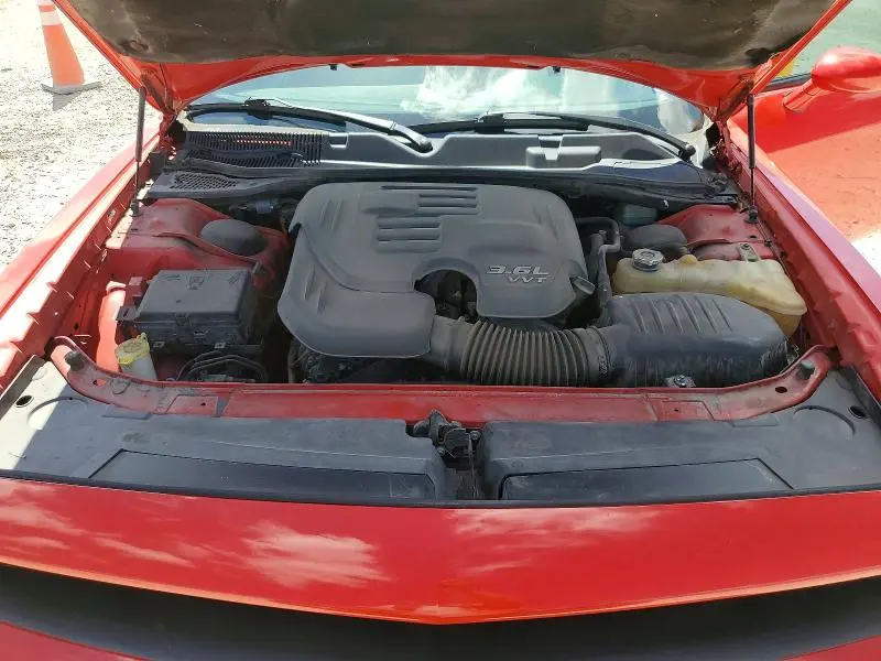 2015 DODGE CHALLENGER SXT  