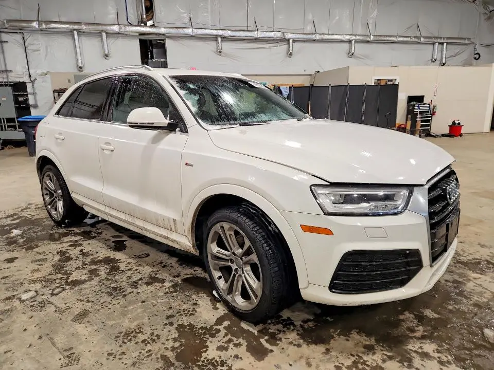 2016 AUDI Q3 PRESTIGE  